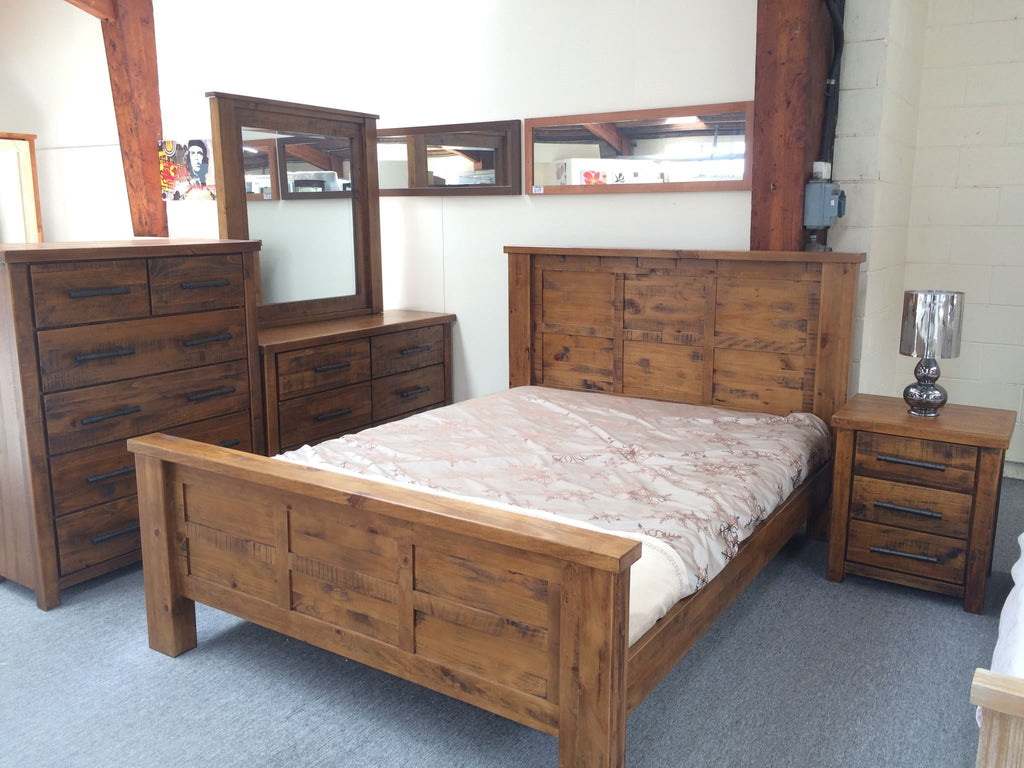 Woodlock 4PCS  Bedroom Suite Solid Pine Wood Rough Sawn and Rustic Queen/ King/ Super King from