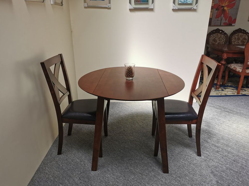 Hampton 3PCS Dining Suite Round Table with 2 x Chairs