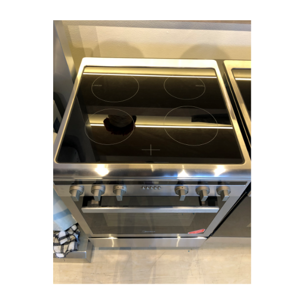 Midea 60cm Induction Freestanding Cooker 24DAE4I113 - Midea | Home Appliances New Zealand